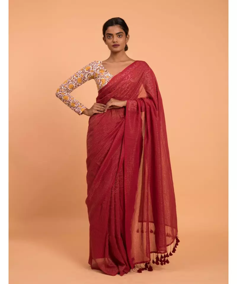 Suta Red & Gold Stripes Woven Zari Pure Cotton Handloom Saree