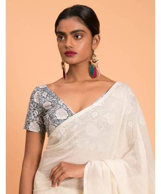 Suta White Zari Stripes Woven Pure Cotton Handloom Saree 2