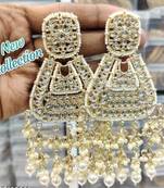 Multicolor necklaces