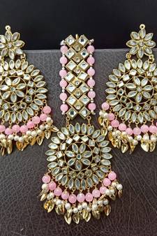 Pink Copper Base Gold Plated Kundan Light Weight Earrings Maangtika Set Combo