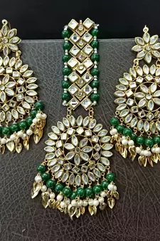Green Copper Base Gold Plated Kundan Light Weight Earrings Maangtika Set Combo