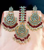 Maroon Copper Base Gold Plated Kundan Light Weight Earrings Maangtika Set Combo