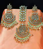 Green Copper Base Gold Plated Kundan Light Weight Earrings Maangtika Set Combo
