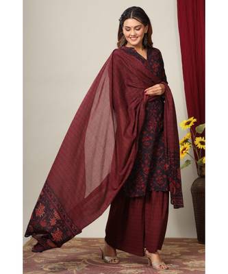 Women's Cotton Floral Print Straight Kurta Sharara Dupatta Set 3