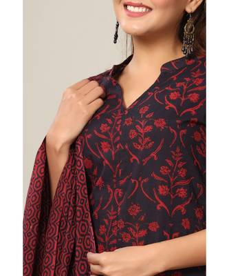 Women's Cotton Floral Print Straight Kurta Sharara Dupatta Set 5