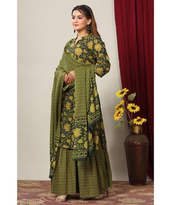 Womens Cotton Floral Print Straight Kurta Sharara Dupatta Set 2