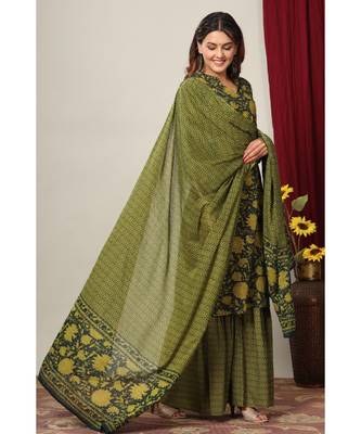 Womens Cotton Floral Print Straight Kurta Sharara Dupatta Set 3