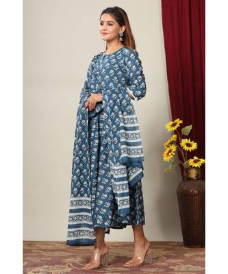 Womens Cotton Floral Print Anarkali Kurta with Dupatta 3
