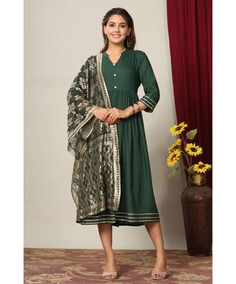 Womens Rayon Solid Print Anarkali Kurta with Dupatta 4