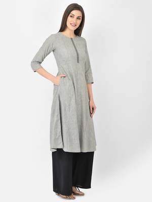 Span Grey Embroidered A-Line Kurta 2
