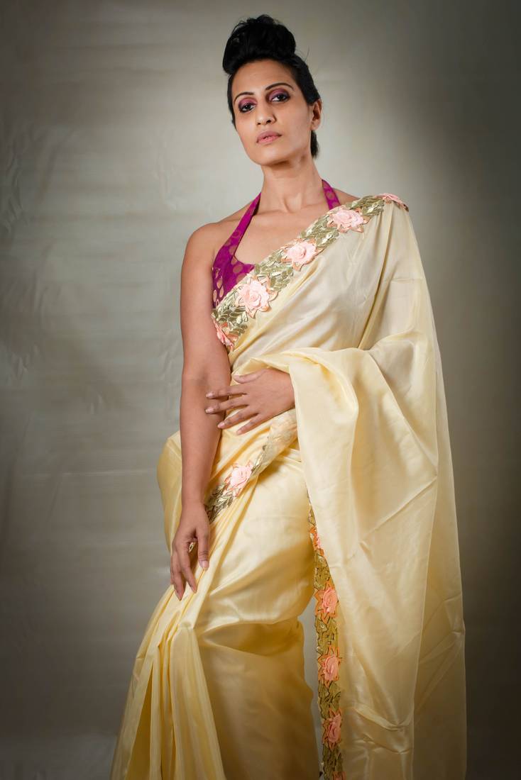 Designer Handwoven Silk Saree With Floral Work