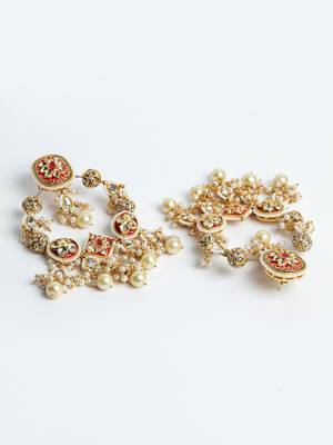 Red pearl earrings 4