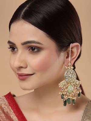 Green pearl earrings 1