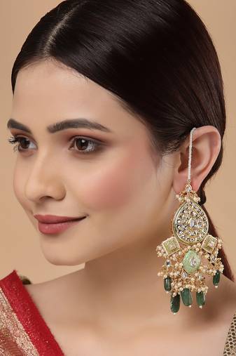 Green pearl earrings