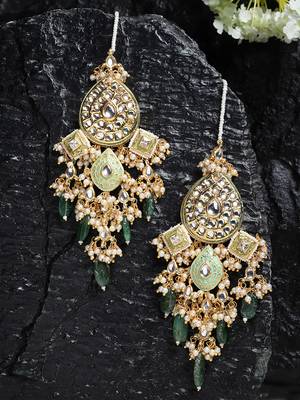 Green pearl earrings 2
