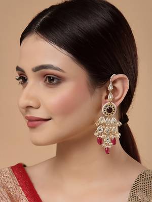 Red pearl earrings 1