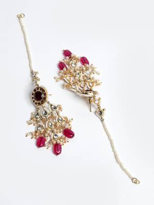 Red pearl earrings 4