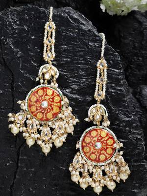 Red pearl earrings 2