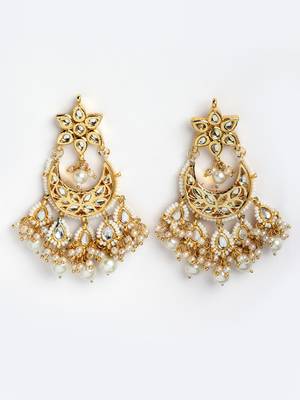 Gold pearl earrings 3