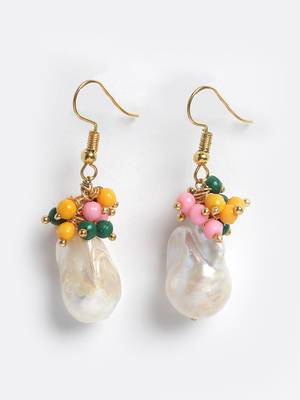 Pink pearl earrings 3