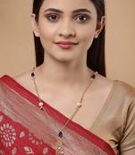 Blue pearl necklaces