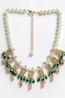 Green pearl necklaces
