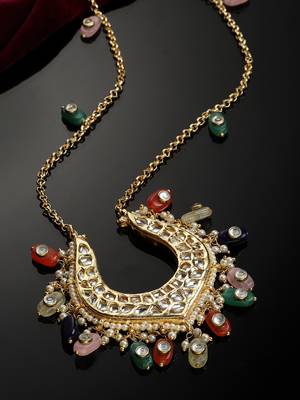 Gold pearl necklaces 2