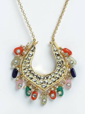 Gold pearl necklaces 4