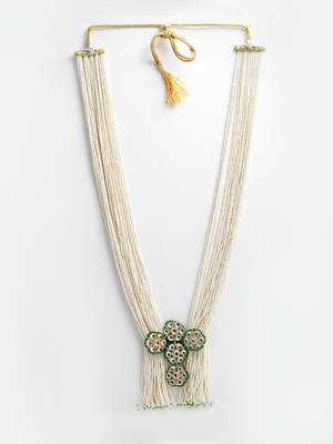 Green pearl necklaces 3