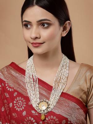 Yellow pearl necklaces 1