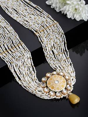 Yellow pearl necklaces 2