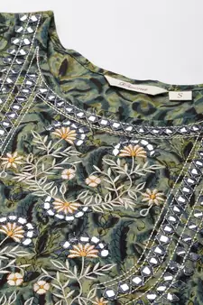 Green embroidered cotton ethnic-kurtis