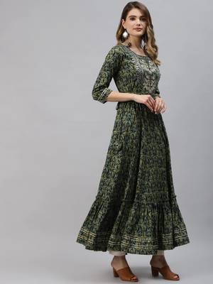 Green embroidered cotton ethnic-kurtis 3