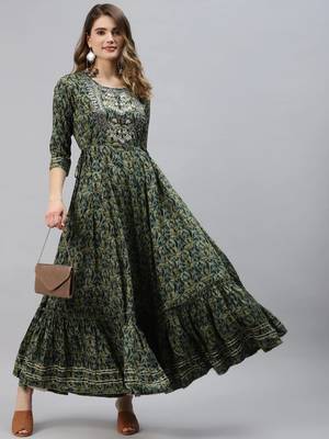 Green embroidered cotton ethnic-kurtis 5