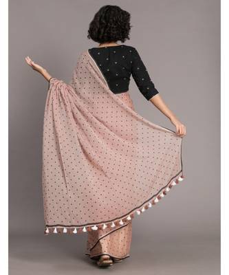 Suta Women Brown &  Black Polka dot Printed Pure Cotton Saree 5