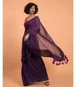 Suta Women Purple & multicoloured tasseled Pure Cotton solid Saree