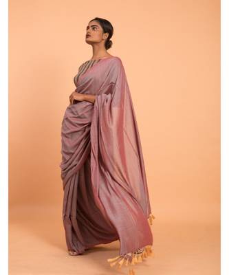 Mauve & beige coloured tasseled solid Mul-Viscose saree 2