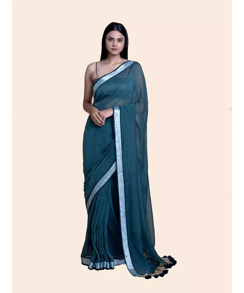 Grey And Zari Border Cotton Handloom Saree
