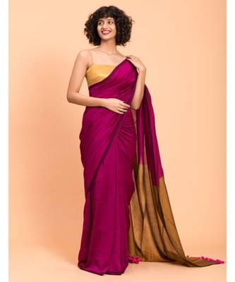 Suta Pink & Gold-Toned cotton colorblocked Saree 1