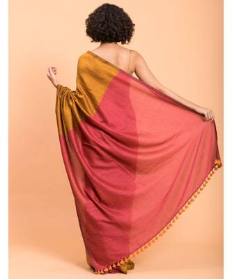 Suta Gold & pink-Toned Cotton Colourblocked Saree 4
