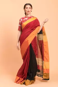 Suta Maroon ,Black & beige Colourblocked stripes Saree