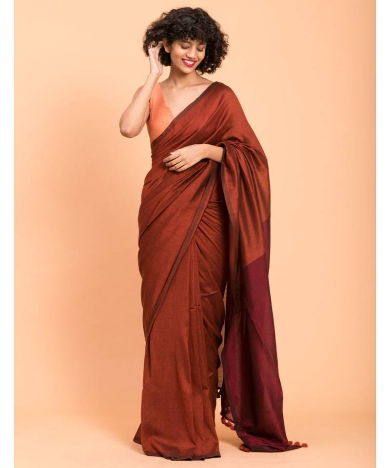 Suta Maroon  Brown Pure Cotton colorblocked Saree