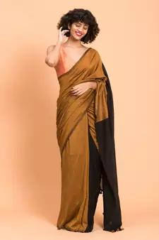 Suta Gold Black-Toned Cotton Colourblocked Saree