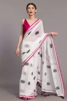 Suta White Black Floral Printed Pure Cotton Saree