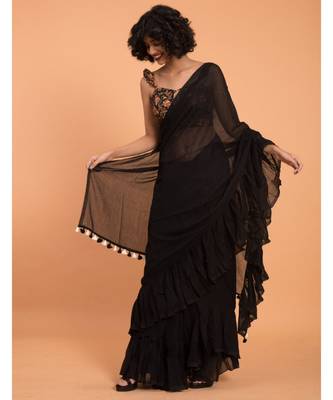 Suta Black Pure Cotton Solid Ruffle Saree 2