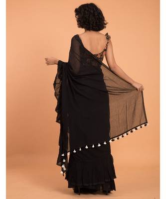 Suta Black Pure Cotton Solid Ruffle Saree 3