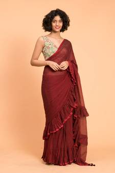 Suta Women Maroon Pure Cotton Solid Ruffle Saree