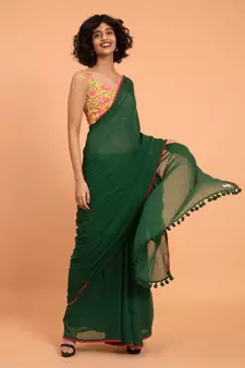 Suta Green & Red Solid Pure Cotton Saree