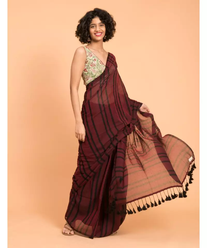 Suta Women Maroon  Black stripes Pure Cotton Saree