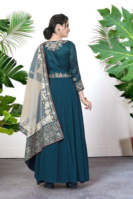 Turquoise embroidered faux georgette salwar 2